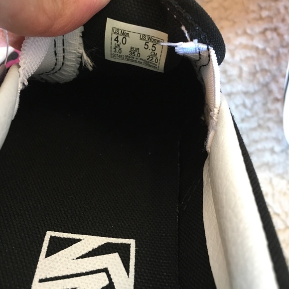 NWT Vans Slip On Leopard Sneakers, W 5.5, Y 4 - Picture 5 of 7